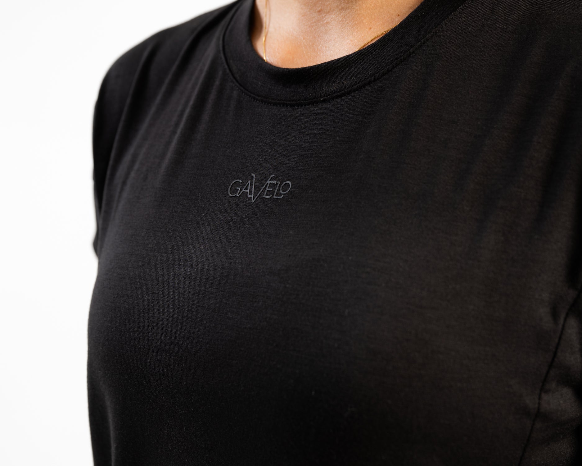 GAVELO Soft performance Tee Black