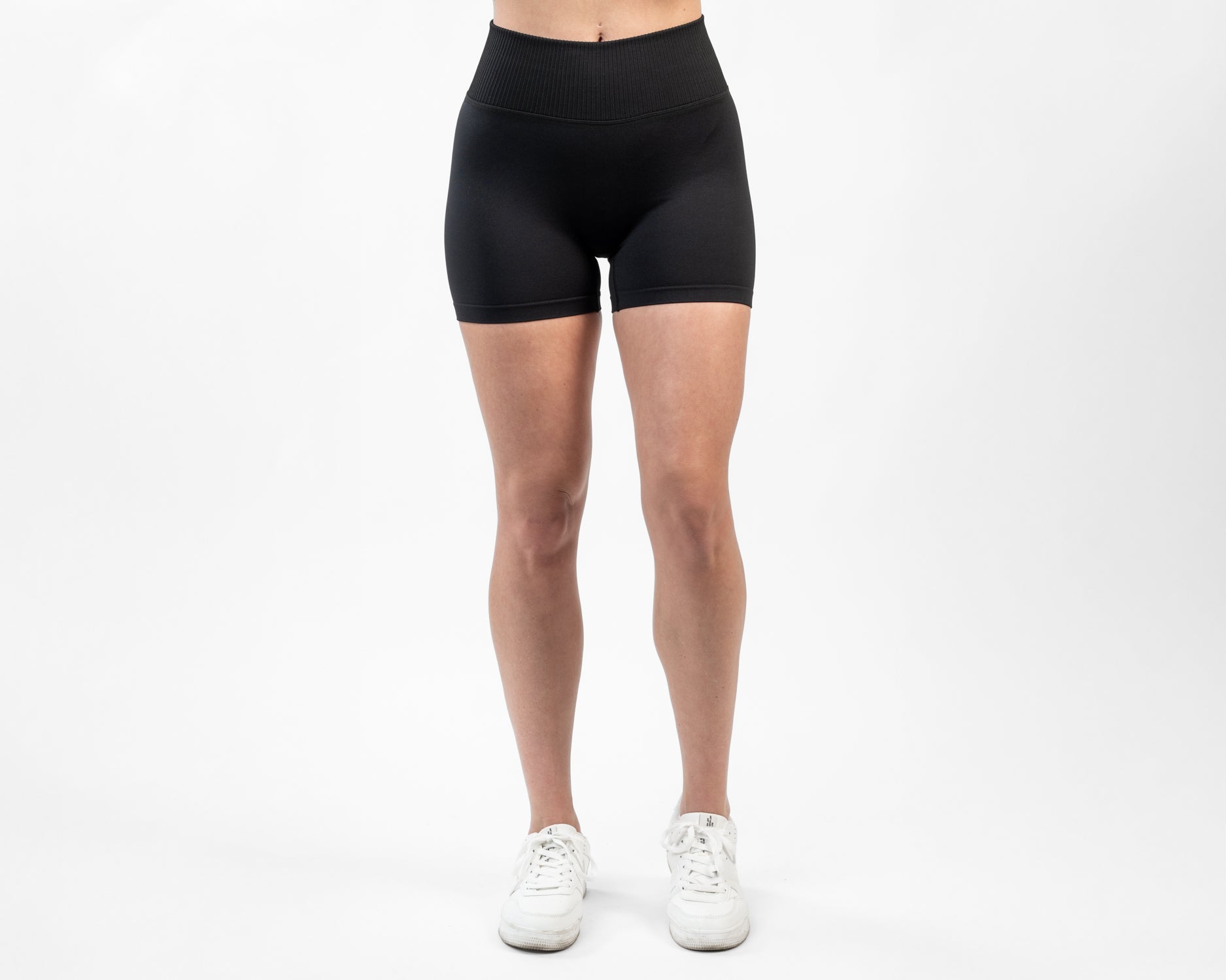 GAVELO Pastel Paradise Shorts Lilac