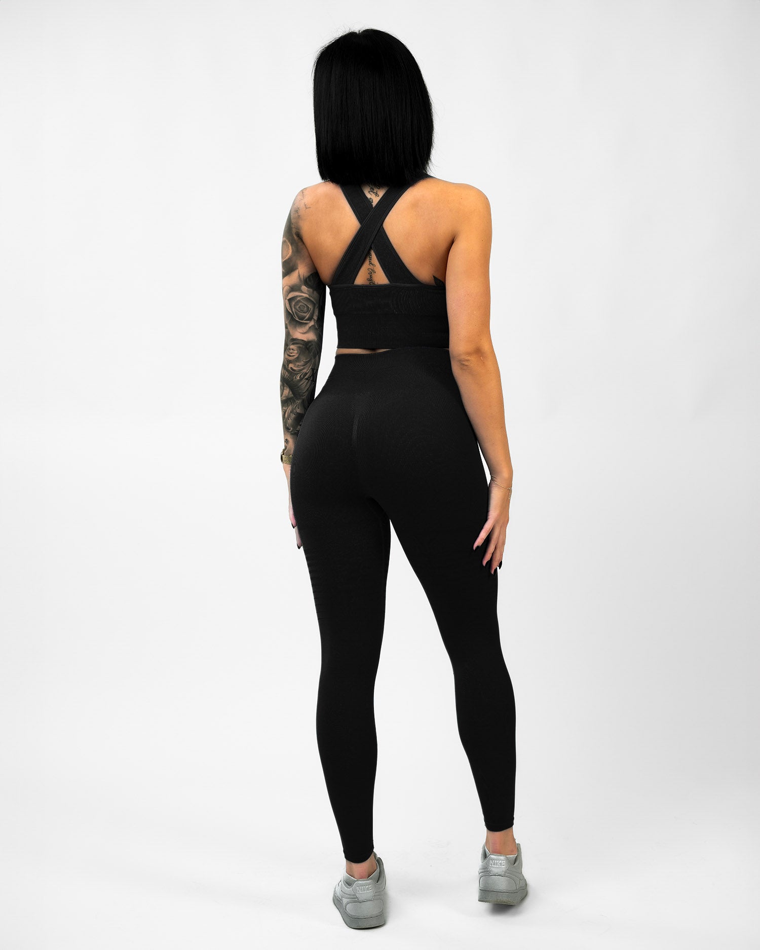 GAVELO Seamless Signature Sport-Bra Black