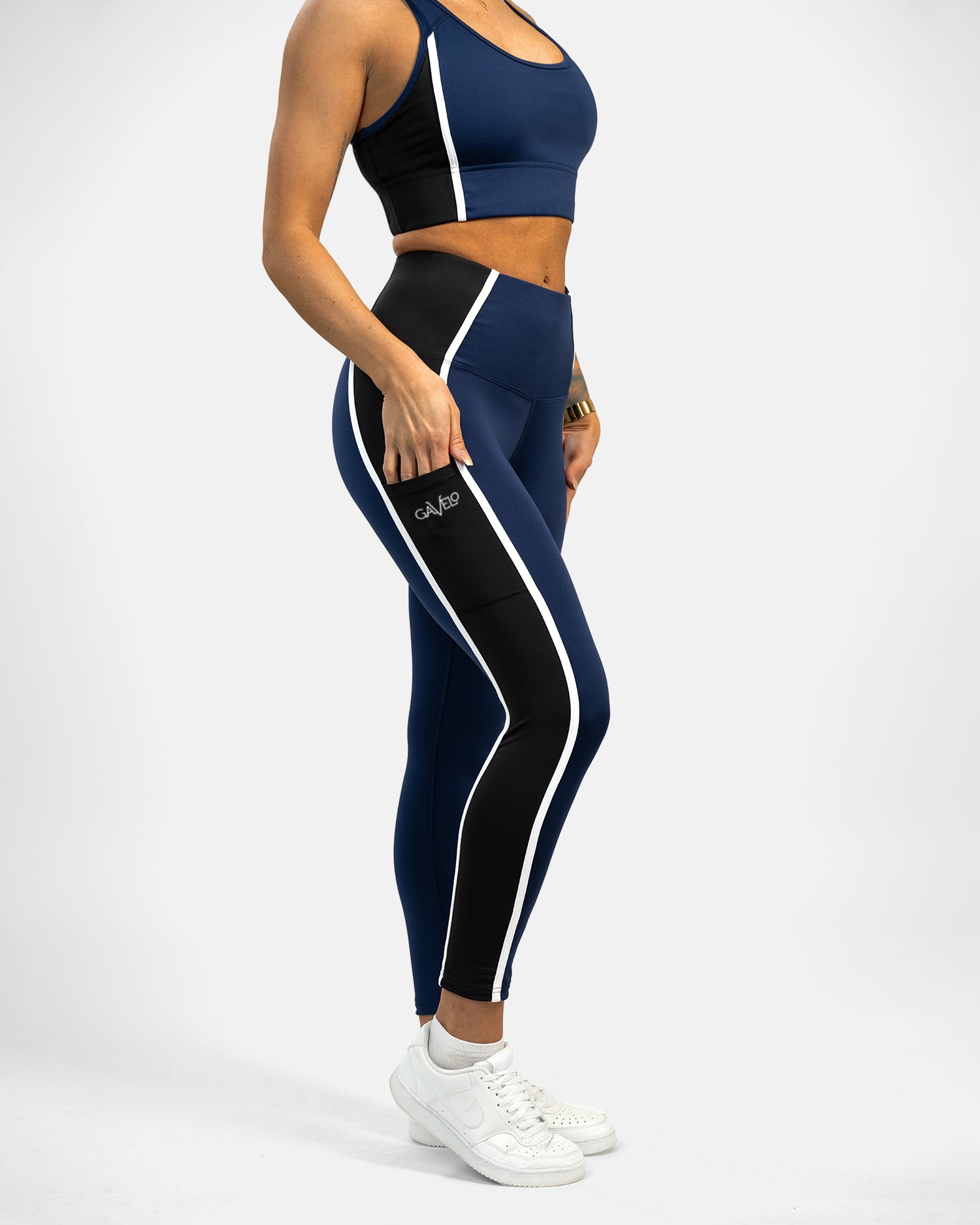 GAVELO Noble Chic Navy Black Tights