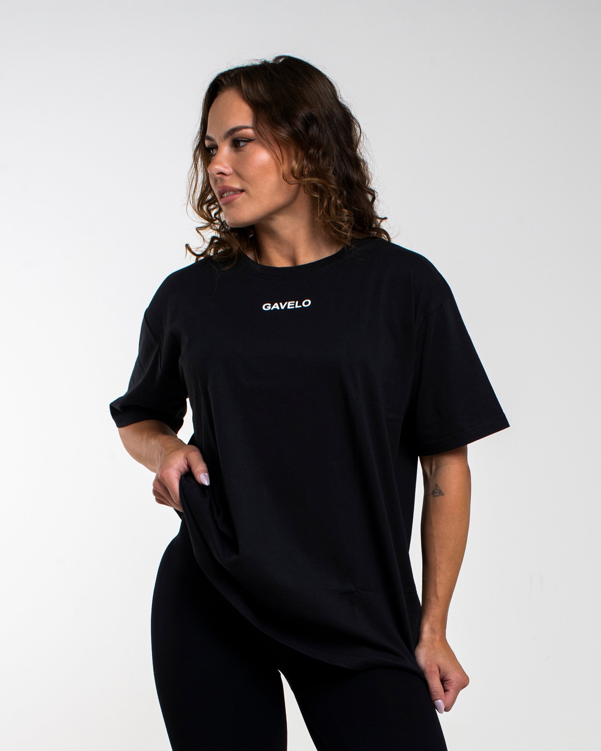GAVELO Statement Oversize Tee Black