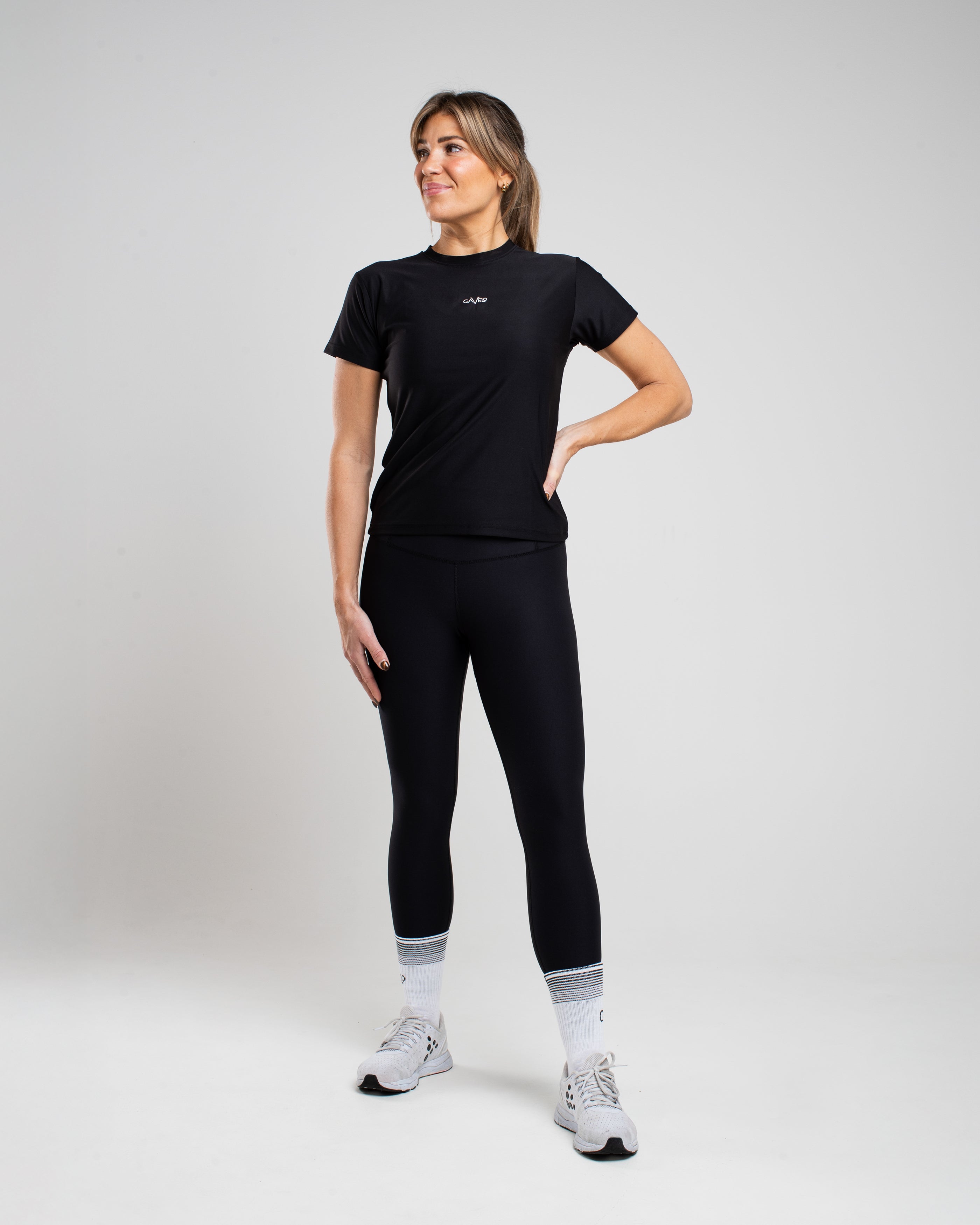 GAVELO  Pace Tee Black