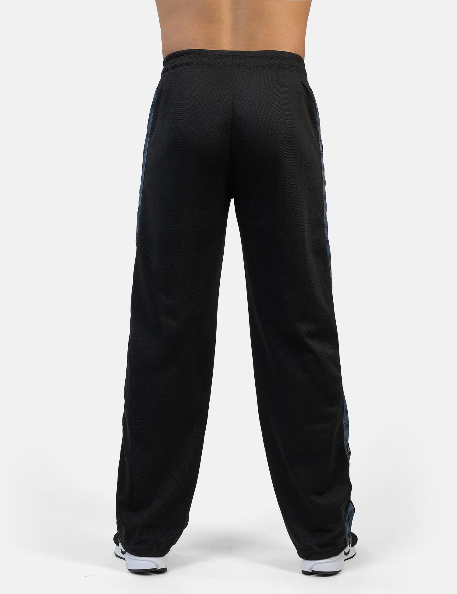 <tc>GAVELO FlexForge Mesh Pro Pants</tc>