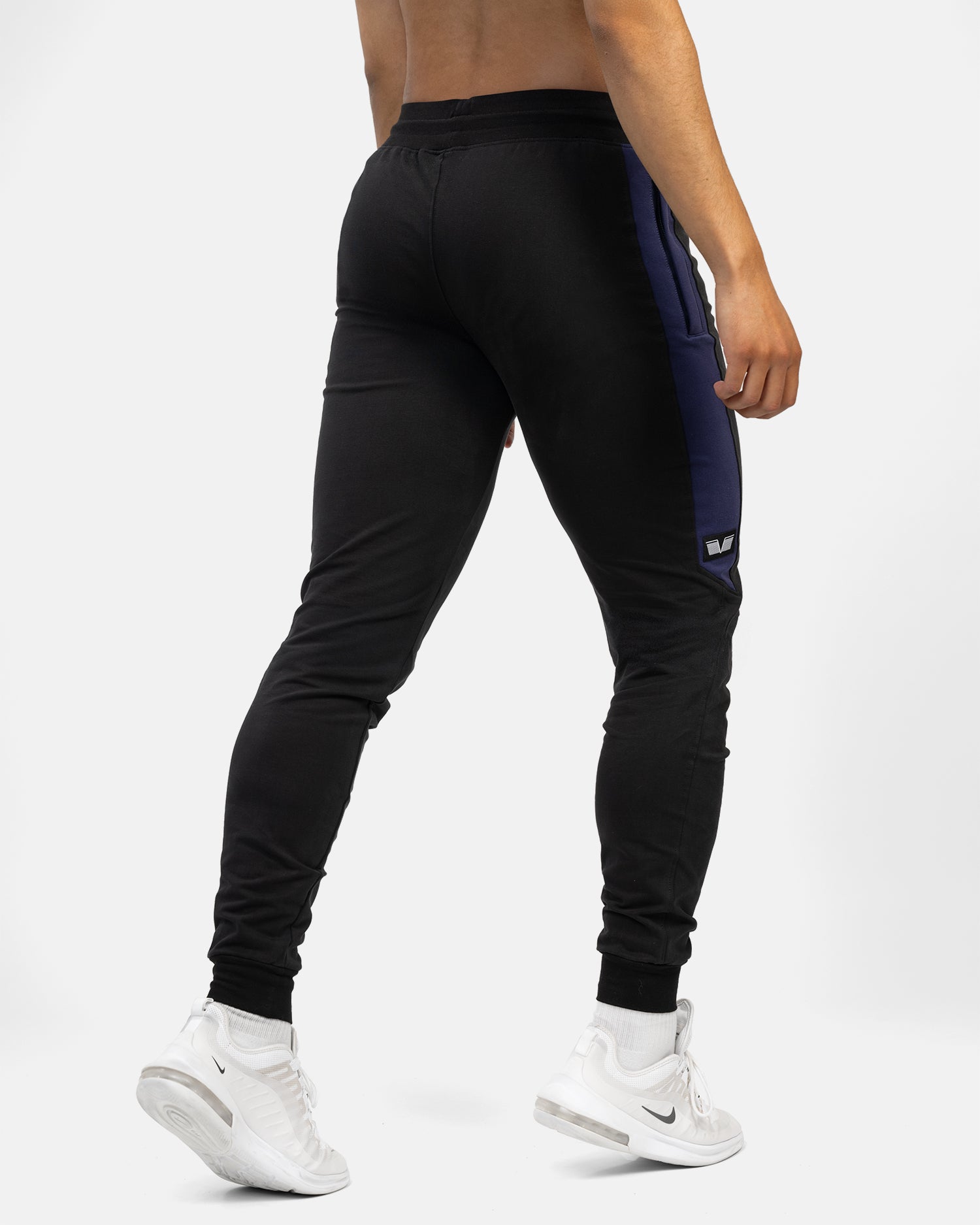 GAVELO Athleisure Joggers Black