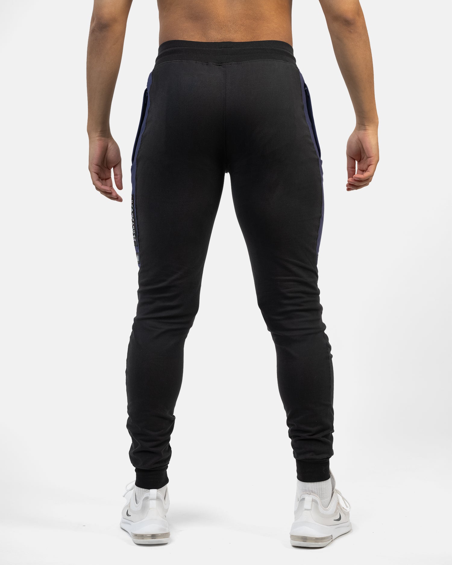 GAVELO Athleisure Joggers Black