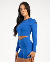 GAVELO Cropped Long Sleeve Blue