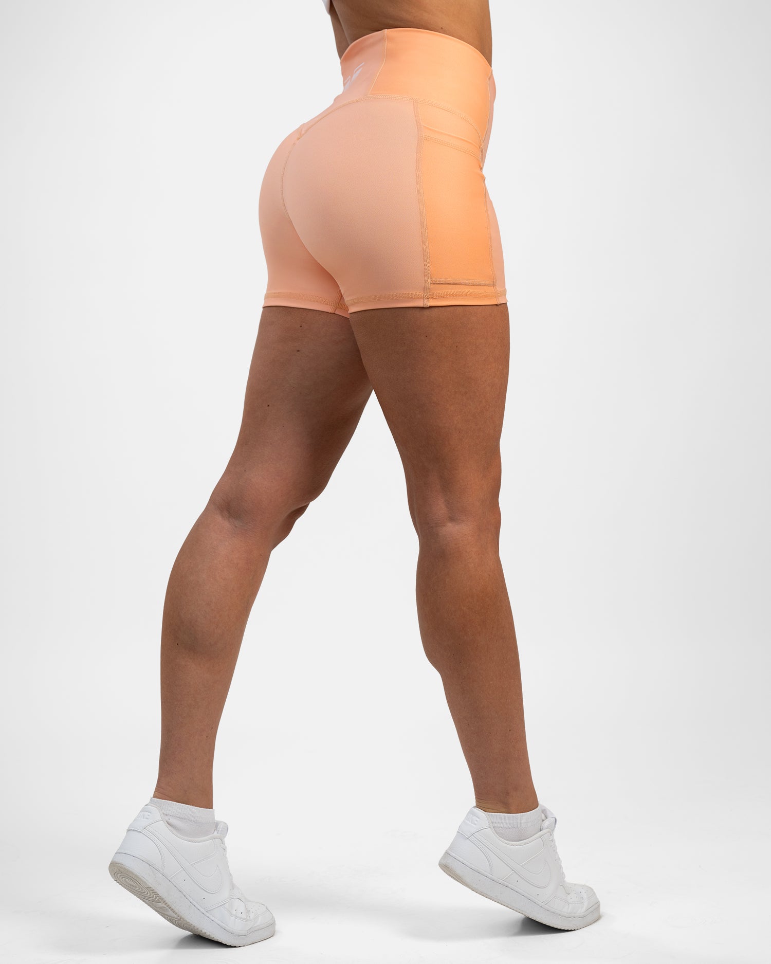 <tc>GAVELO Pastel Paradise Shorts Peach</tc>