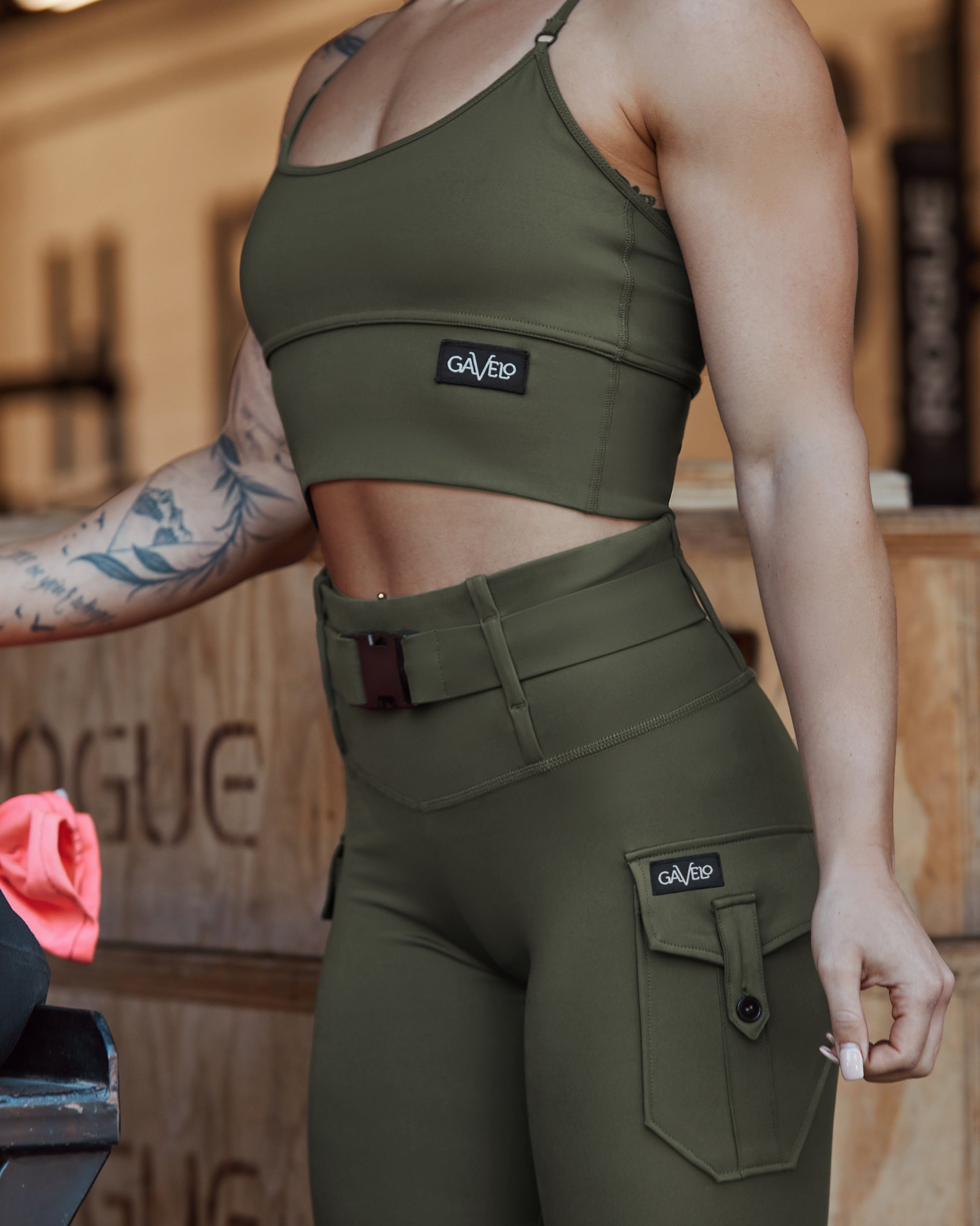 GAVELO Cargo Leggings Military Green