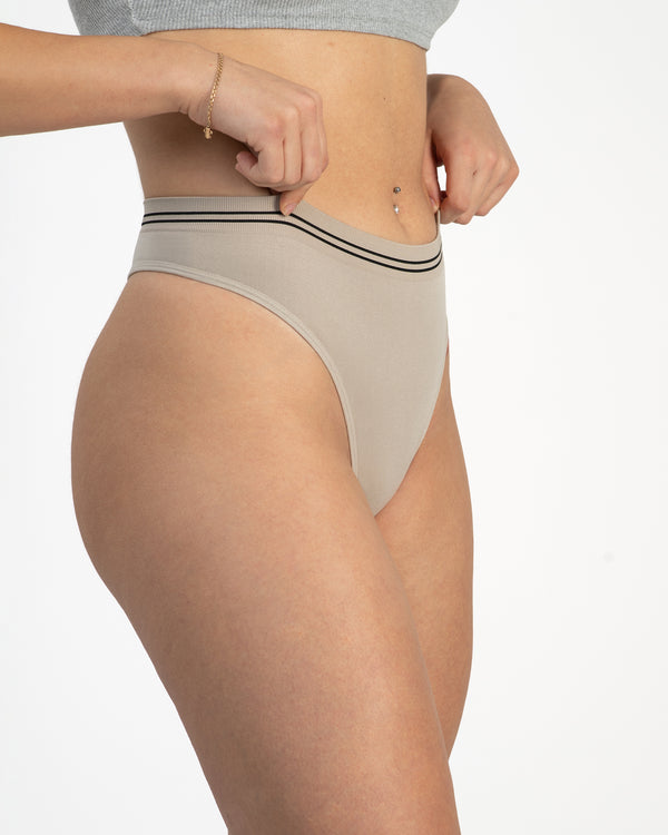 Gavelo Seamless Thong