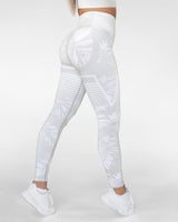 GAVELO Seamless Floral Leggings