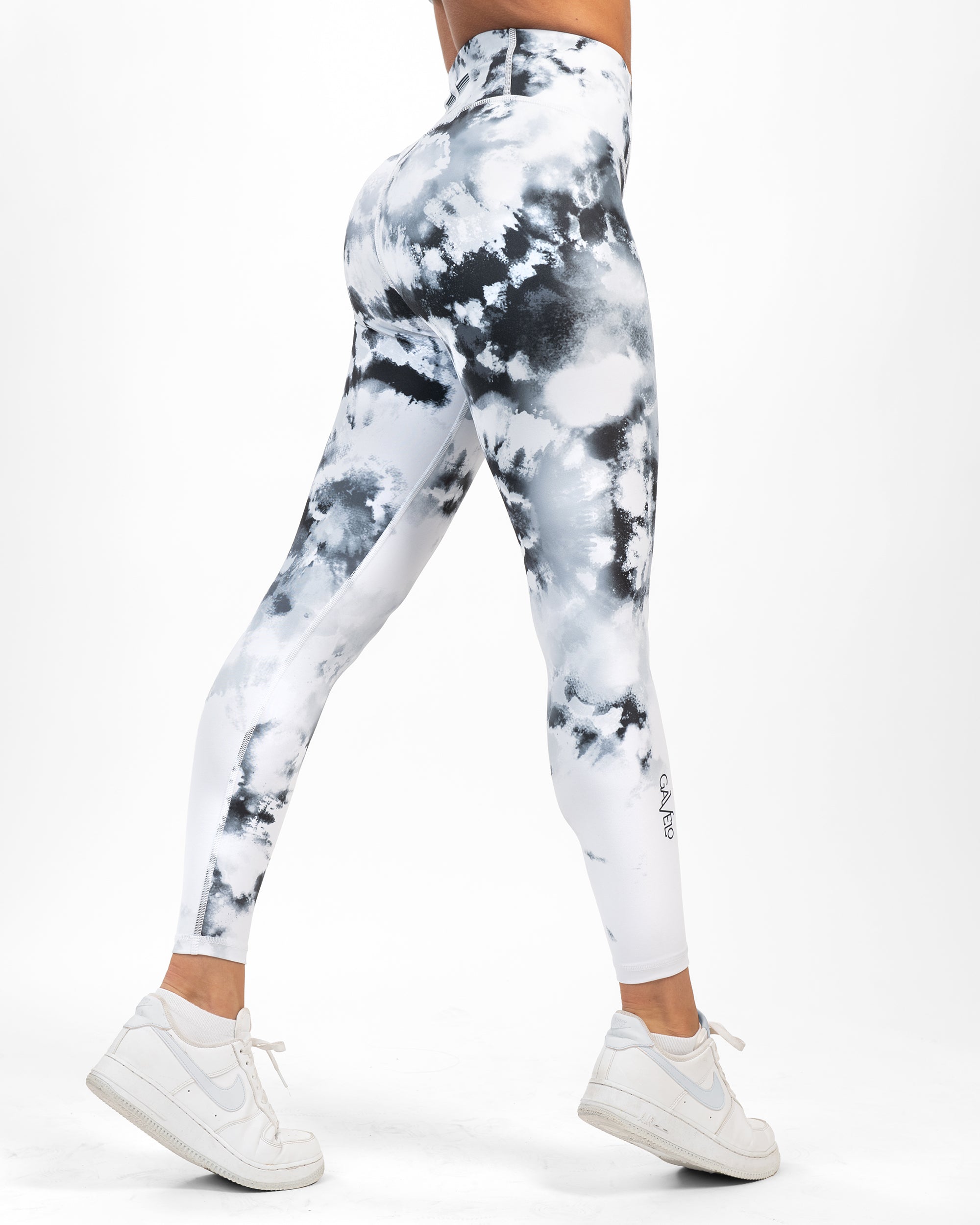 GAVELO Splash Liquorice Leggings